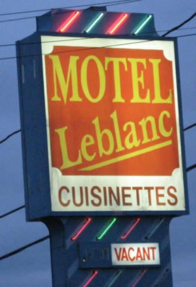 Motel Leblanc Carleton-sur-Mer Eksteriør bilde
